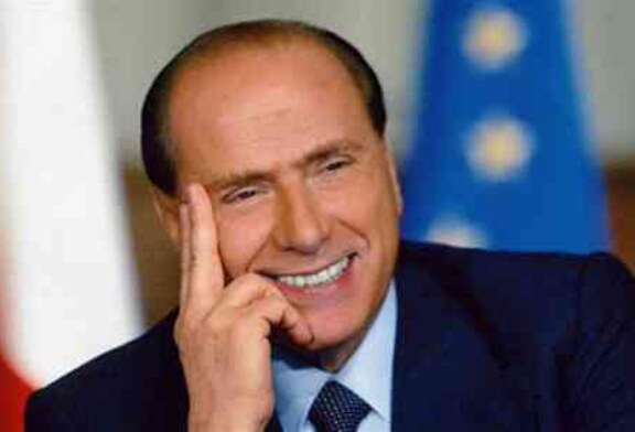 Berlusconi interdetto per due anni